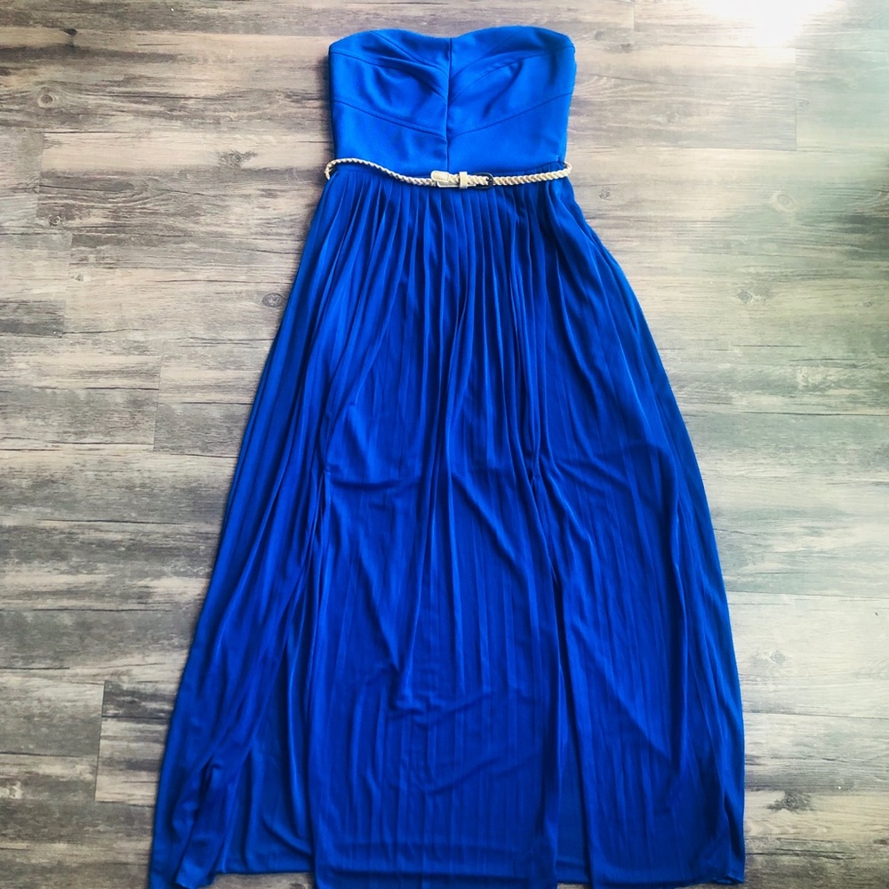 Charlotte Russe Strapless Sweetheart Maxi dress